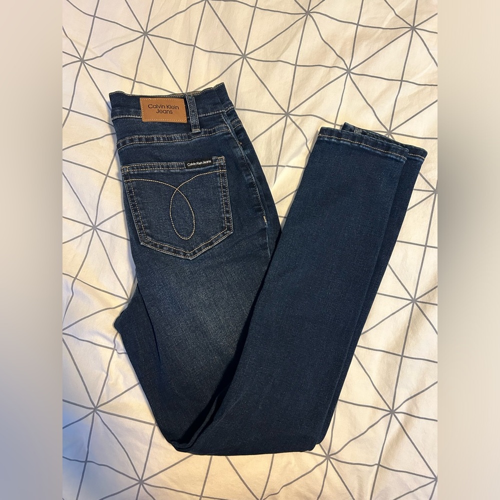 BNWT Calvin Klein Dark Wash Jeans💙